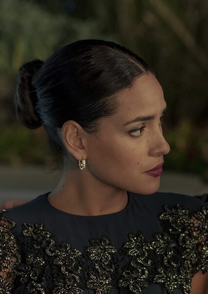 Adria Arjona