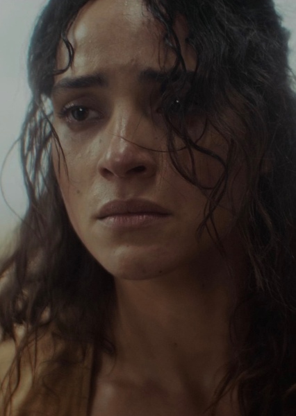 Adria Arjona