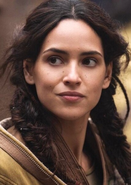 Adria Arjona