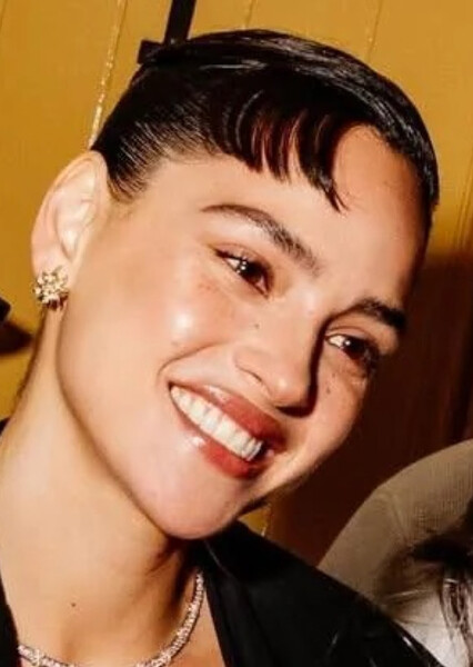 Adria Arjona photo