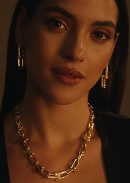 Adria Arjona