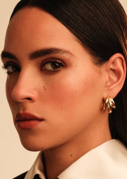 Adria Arjona