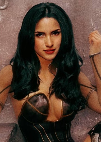 Adria Arjona photo