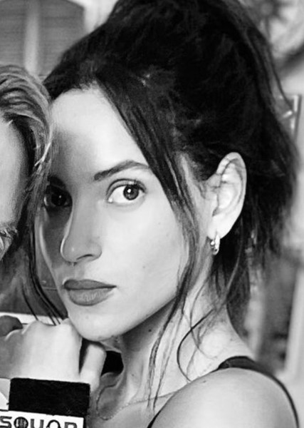 Adria Arjona photo