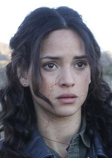 Adria Arjona photo