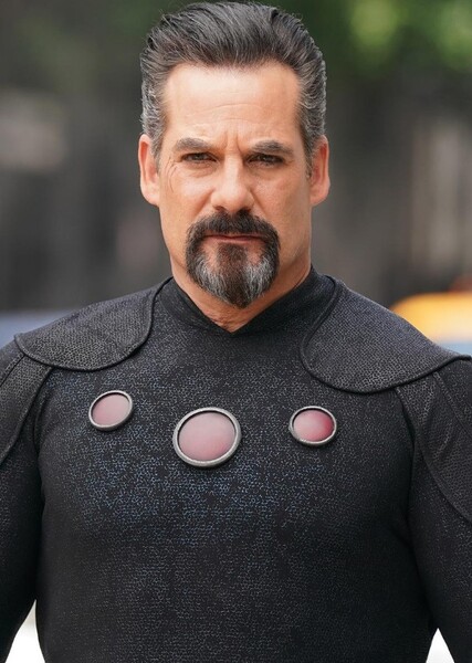 Adrian Pasdar photo