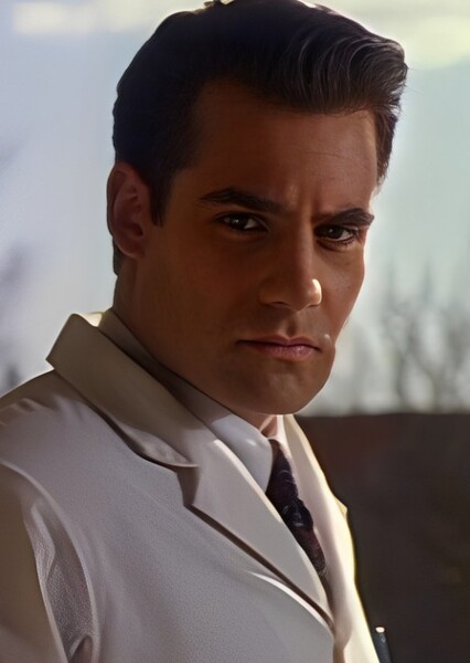 Adrian Pasdar photo