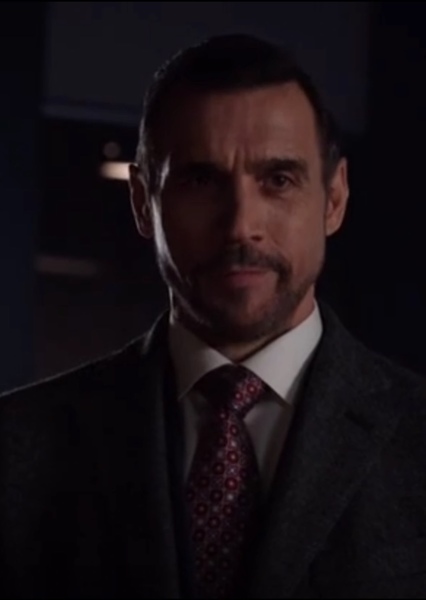 Adrian Paul photo