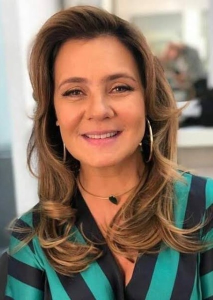 Adriana Esteves photo