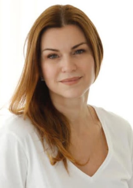 Adriana Garambone photo