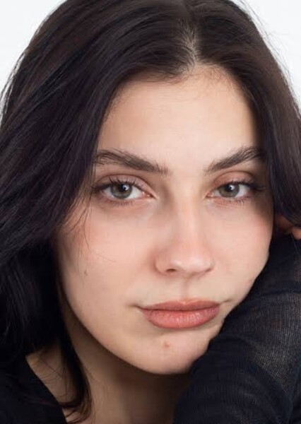 Adriana Ubani photo