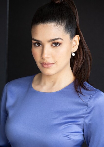 Adriana Vasquez photo