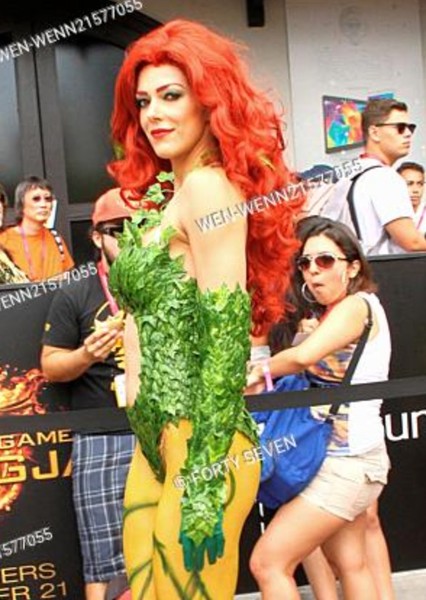 Adrianne Curry photo