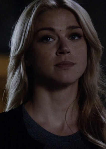 Adrianne Palicki photo