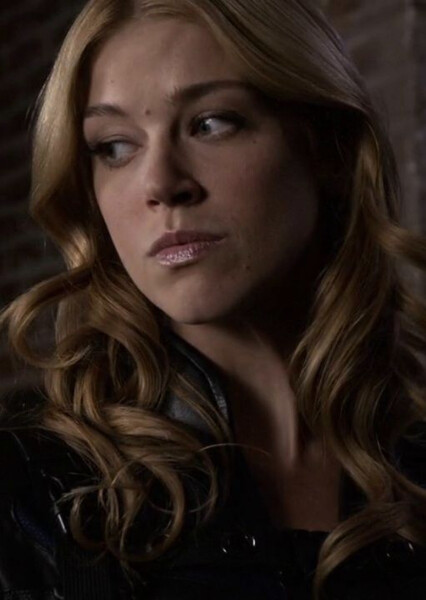 Adrianne Palicki photo