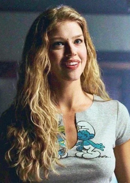 Adrianne Palicki photo