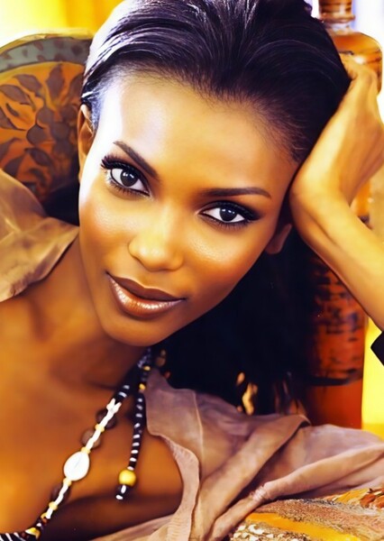 Agbani Darego photo