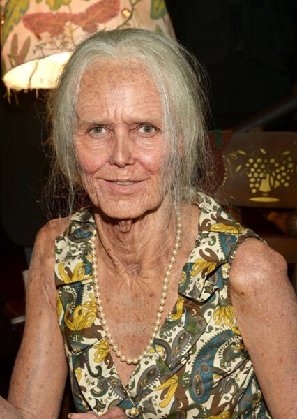 Aged Heidi photo