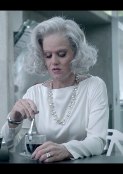 Aged Katy photo