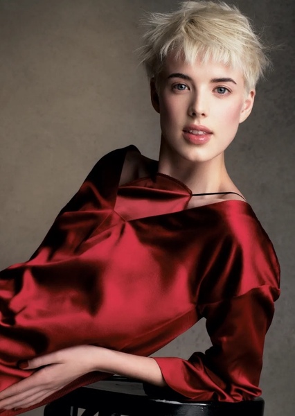 Agyness Deyn photo