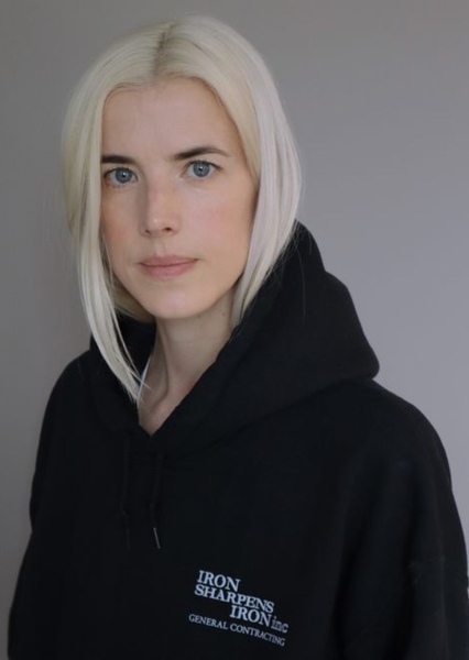 Agyness Deyn photo