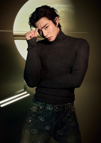 Ahn Hyo-seop photo