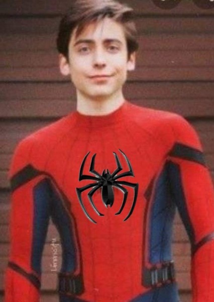 Aidan Gallagher photo