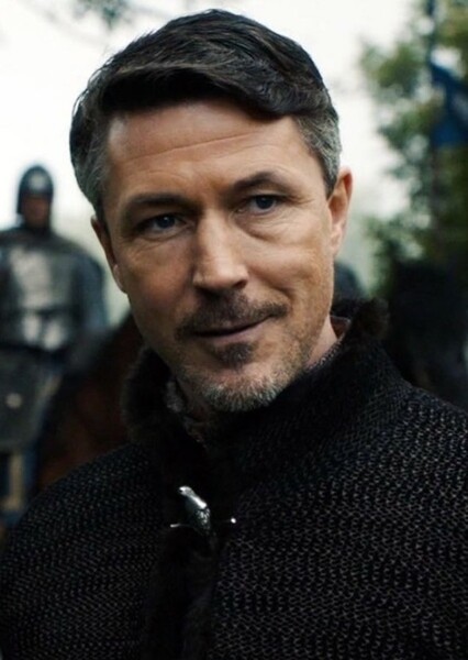 Aidan Gillen photo