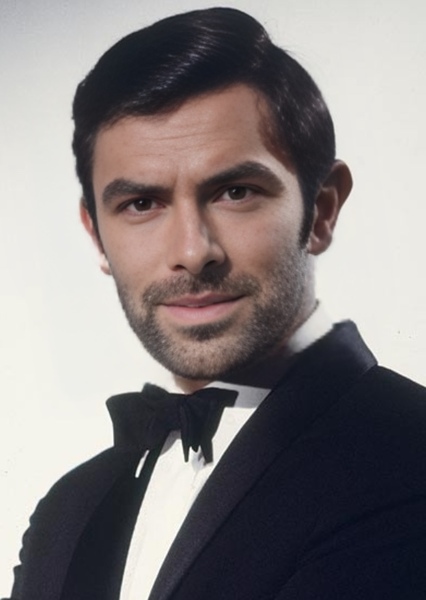 Aidan Turner photo