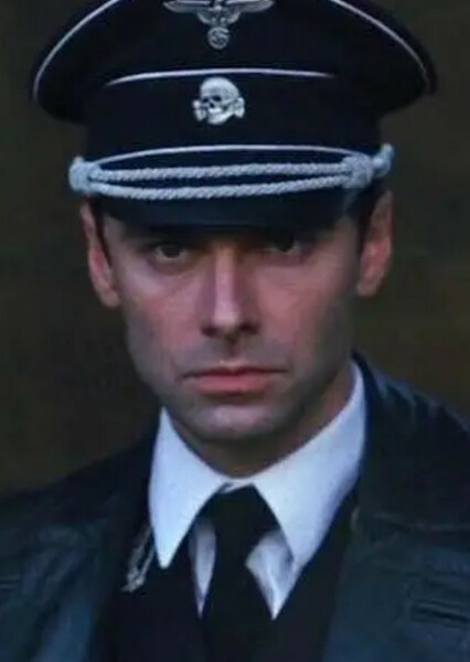 Aidan Turner photo