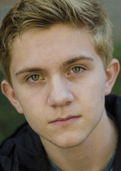 Aiden Flowers photo