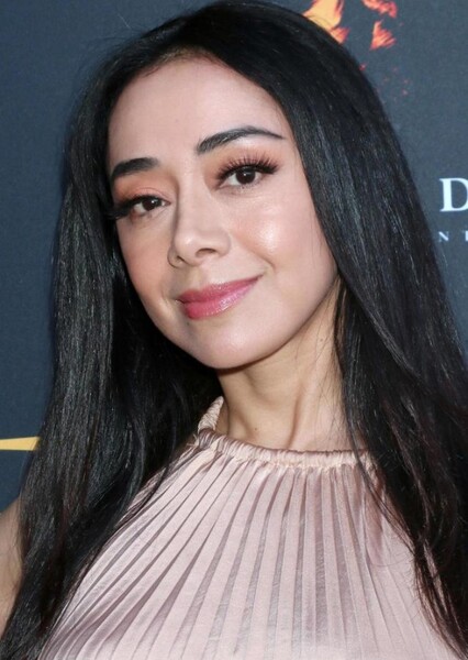 Aimee Garcia photo