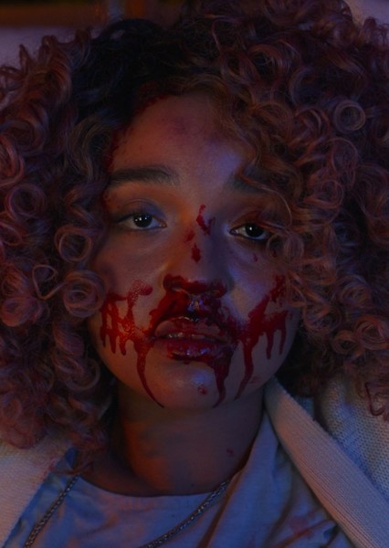 Aisha Dee photo