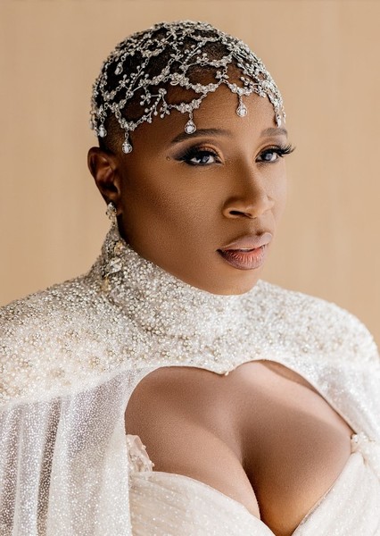 Aisha Hinds photo