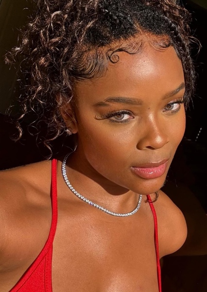 Ajiona Alexus photo