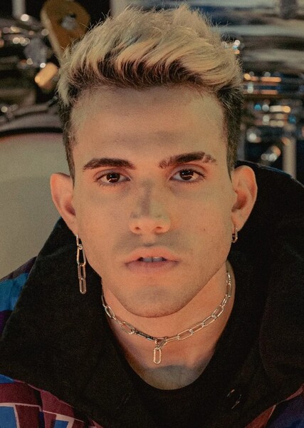 Aka7even photo