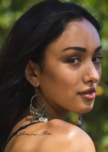 Akasha Collins photo