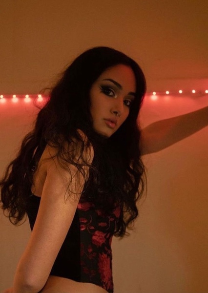 Akasha Collins photo