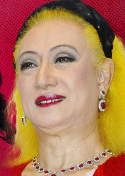 Akihiro Miwa photo