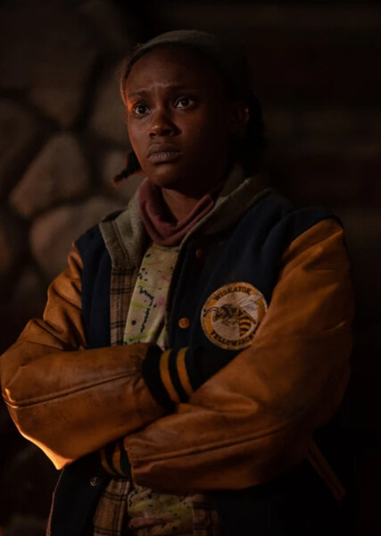Akilah (Yellowjackets) photo
