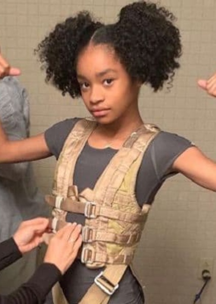 Akira Akbar photo