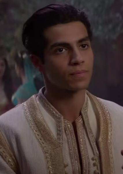 Aladdin (Mena Massoud)