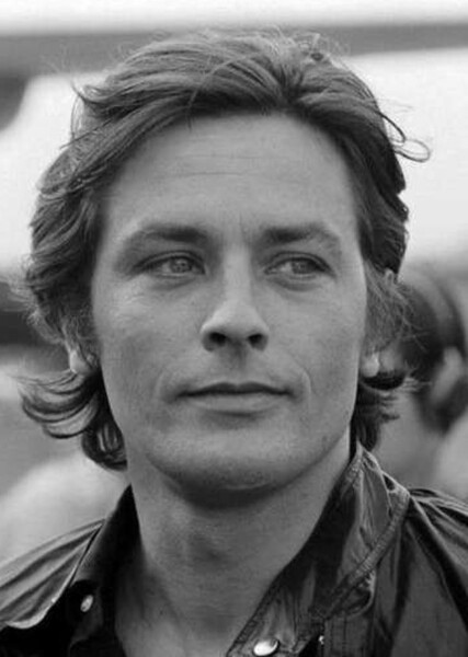 Alain Delon photo