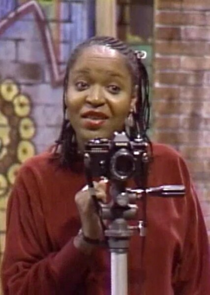 Alaina Reed Hall photo