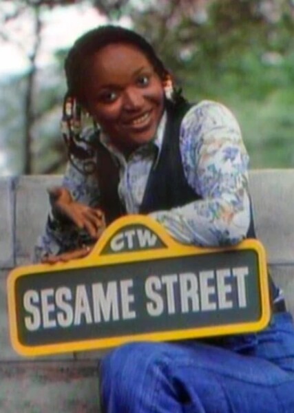 Alaina Reed Hall photo