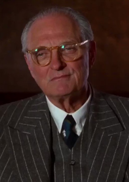 Alan Alda photo