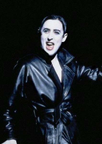 Alan Cumming photo