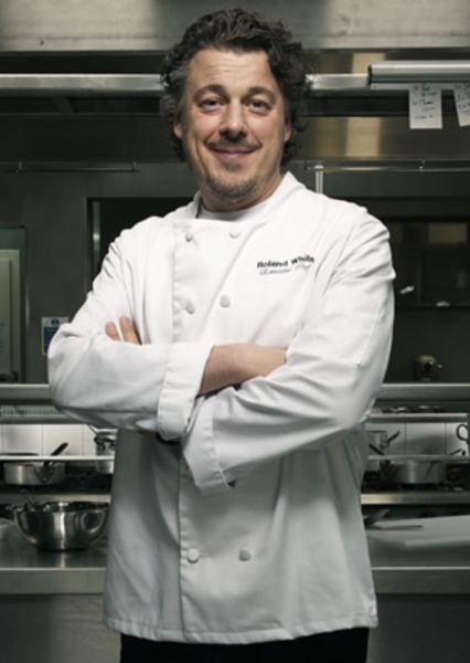 Alan Davies photo