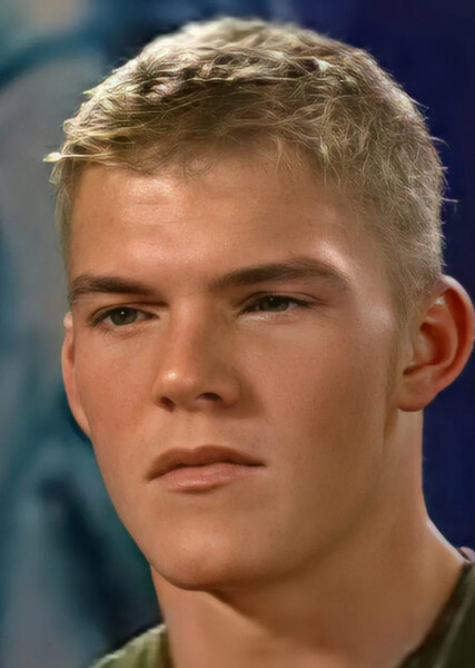 Alan Ritchson