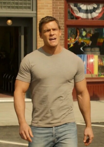 Alan Ritchson photo